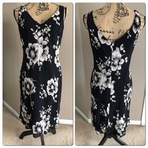 Gorgeous Jones Wear Black and White Floral Dress
